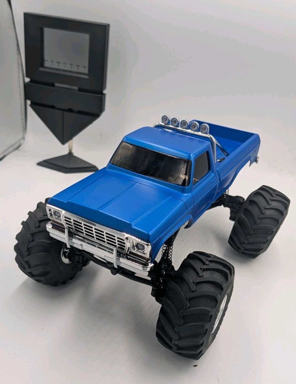 FMS FCX24 Smasher V2 1/24 RTR Monster Truck Blue - Complete w/ Box